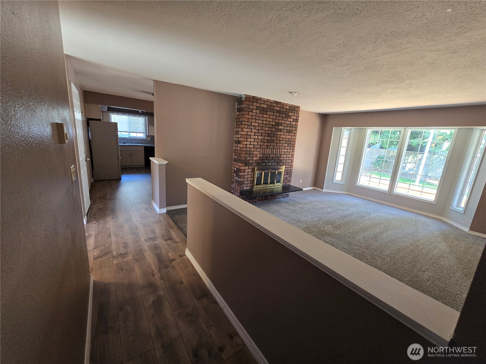 4002 Oak Street Longview WA 98632