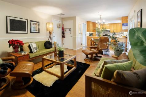 6504 189th Place Sw Lynnwood WA 98036