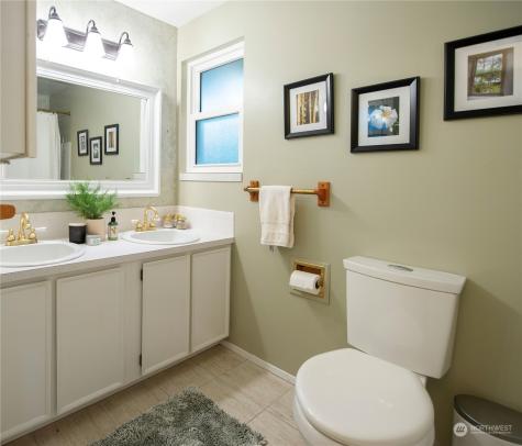 6504 189th Place Sw Lynnwood WA 98036