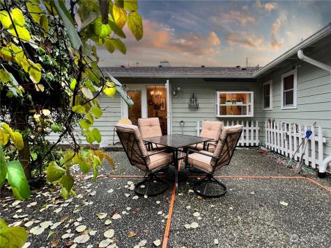 6504 189th Place Sw Lynnwood WA 98036