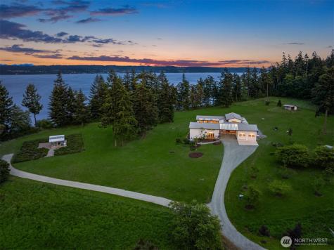 1035 Susan Street Coupeville WA 98239