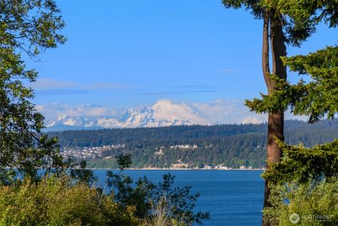 1035 Susan Street Coupeville WA 98239