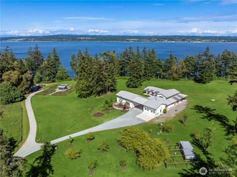 1035 Susan Street Coupeville WA 98239