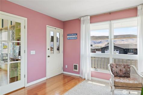 407 Summer Place S Mattawa WA 99349