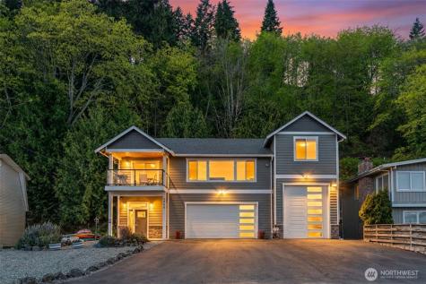 2968 Tillicum Beach Drive Camano Island WA 98282