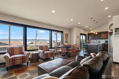 2968 Tillicum Beach Drive Camano Island WA 98282