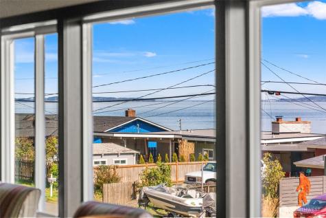 2968 Tillicum Beach Drive Camano Island WA 98282