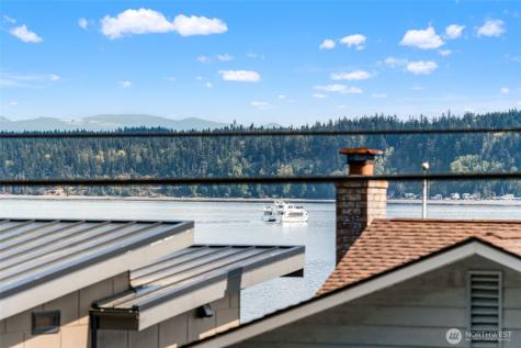 2968 Tillicum Beach Drive Camano Island WA 98282