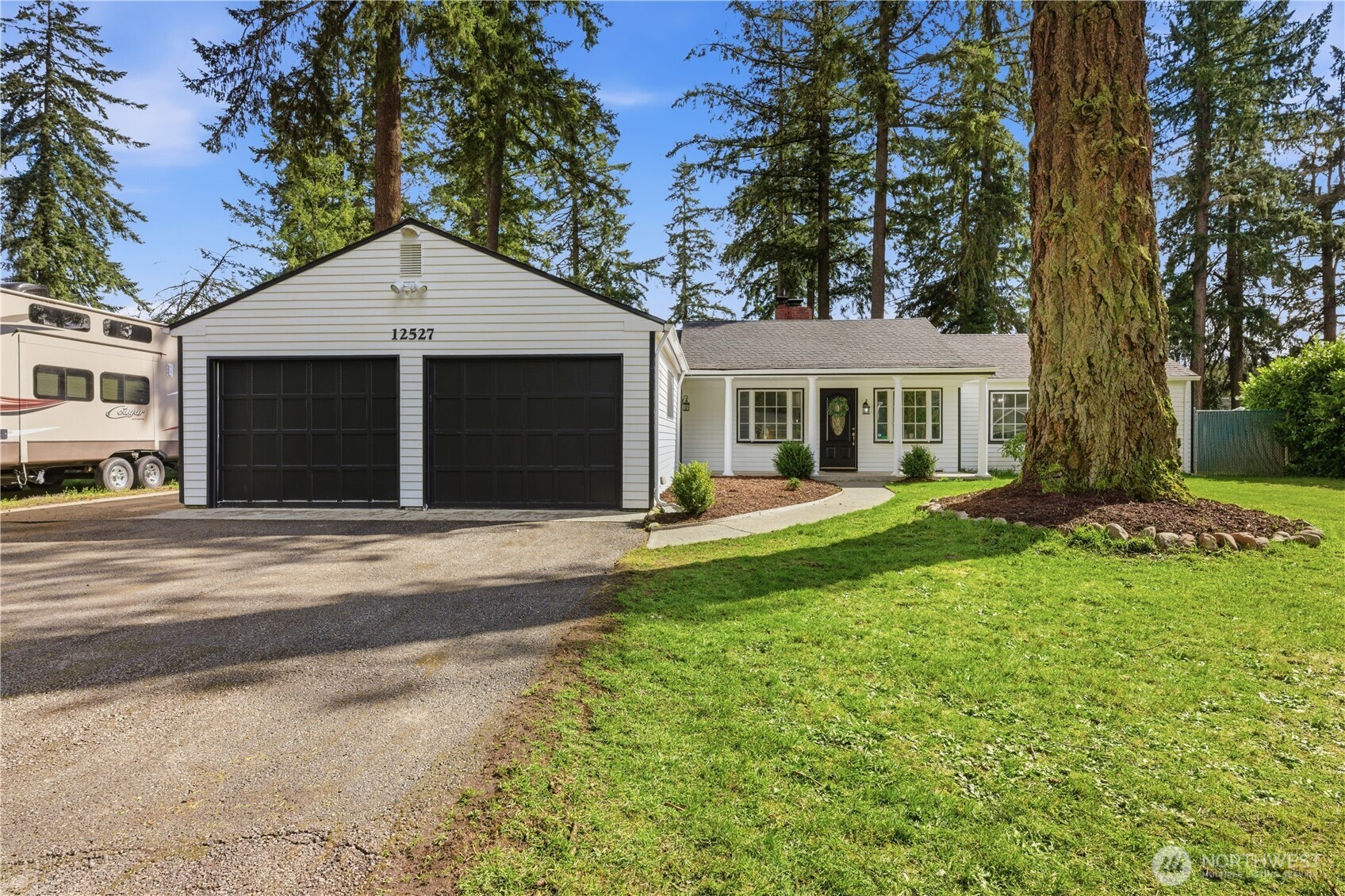 12527 Glenwood Avenue SW Lakewood WA 98499