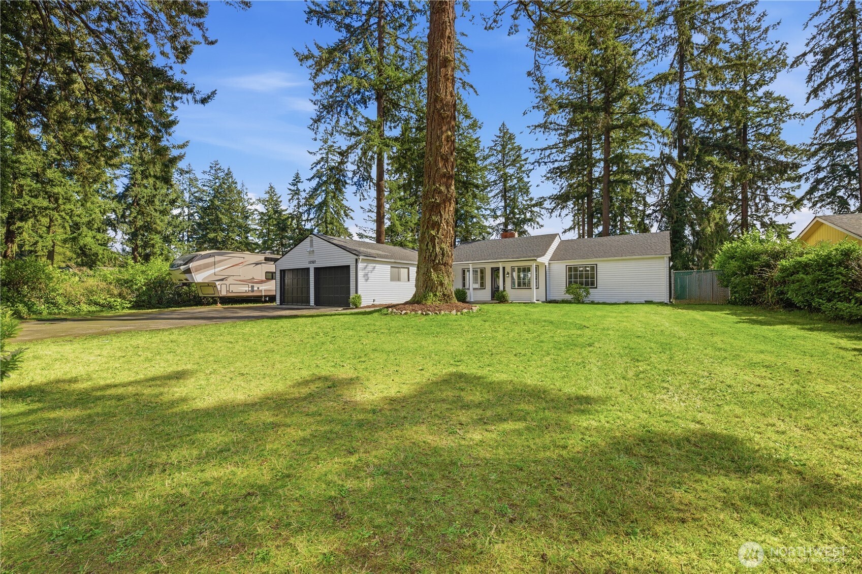 12527 Glenwood Avenue SW Lakewood WA 98499