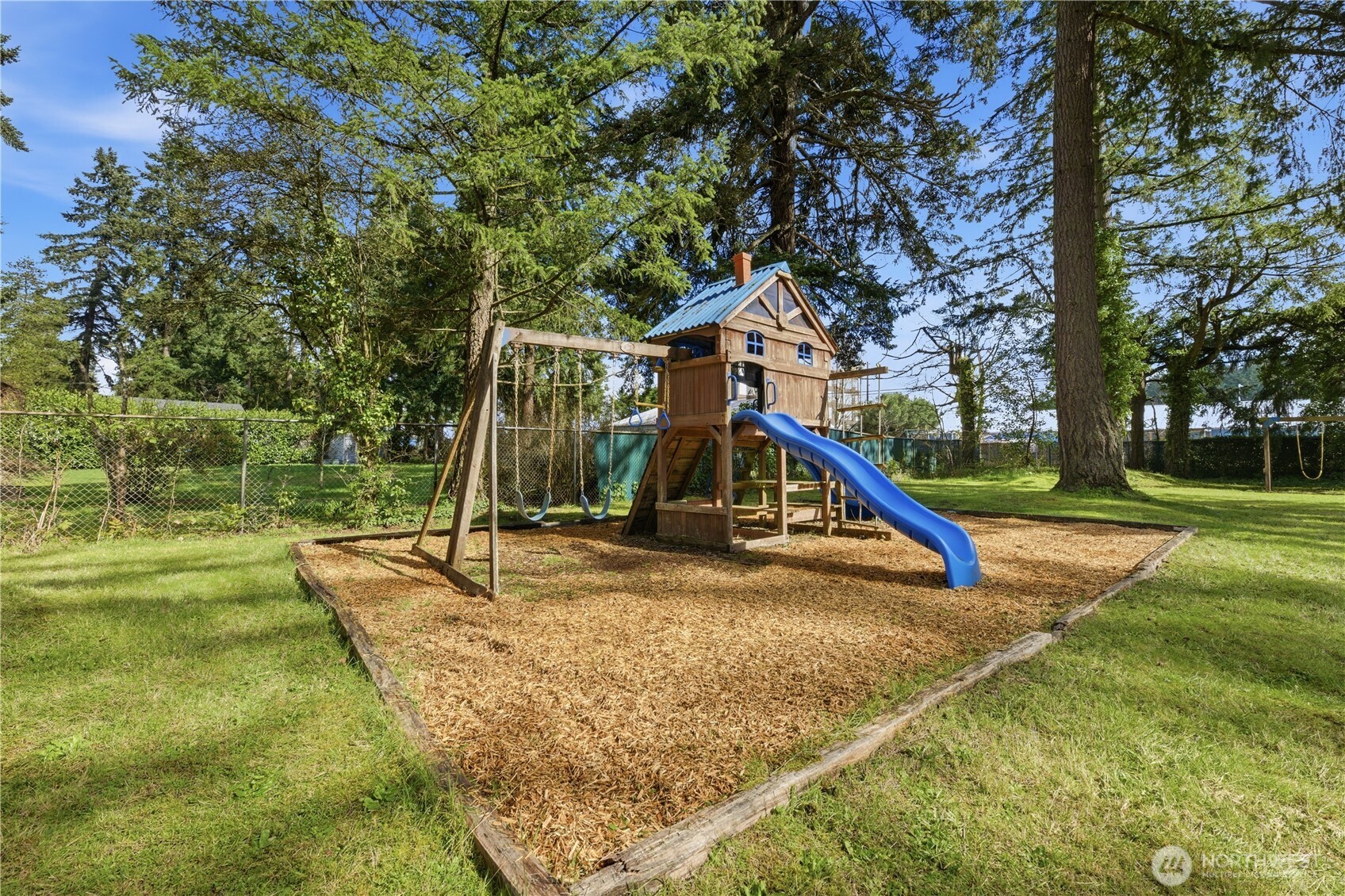 12527 Glenwood Avenue SW Lakewood WA 98499