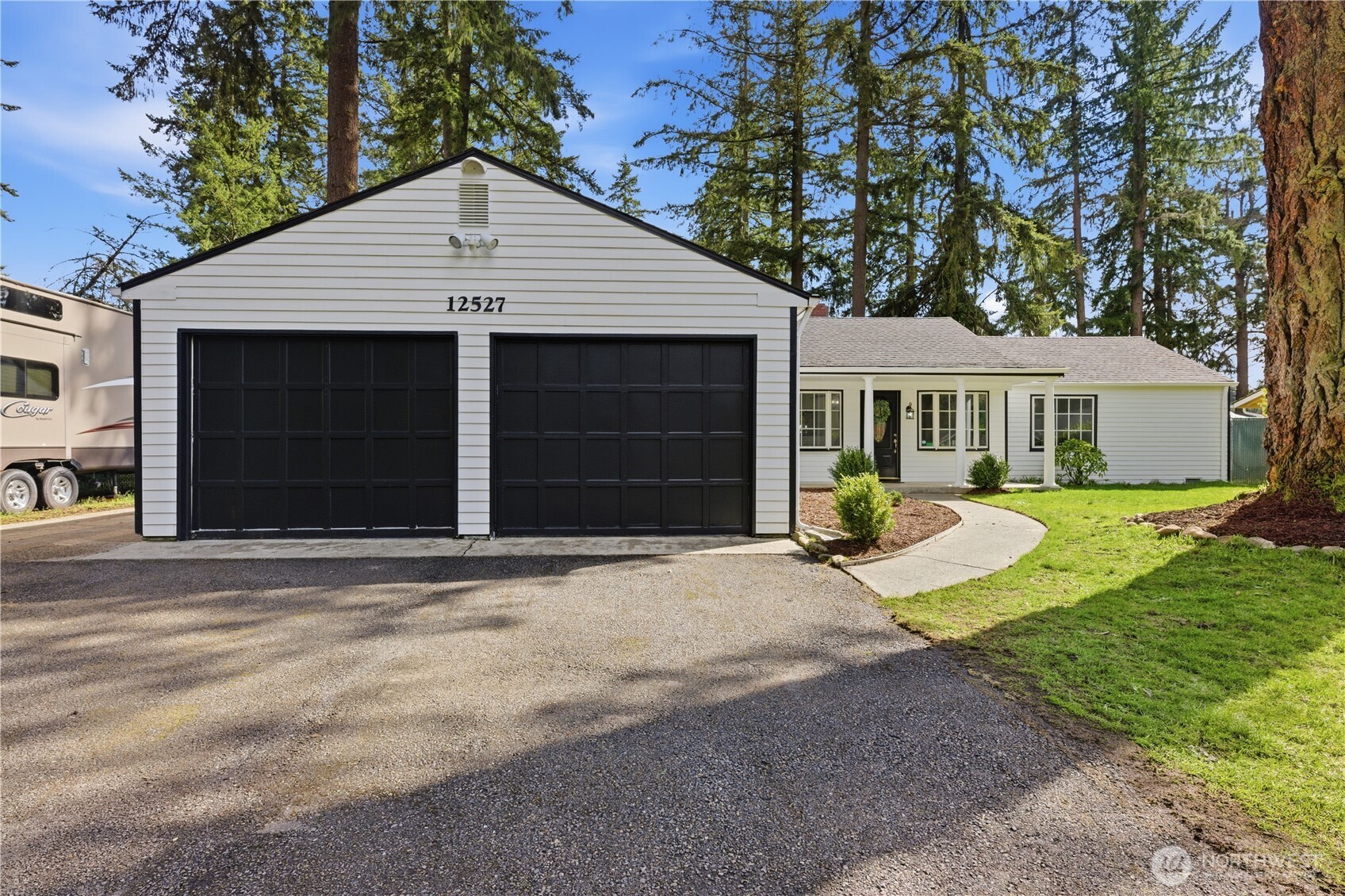 12527 Glenwood Avenue SW Lakewood WA 98499
