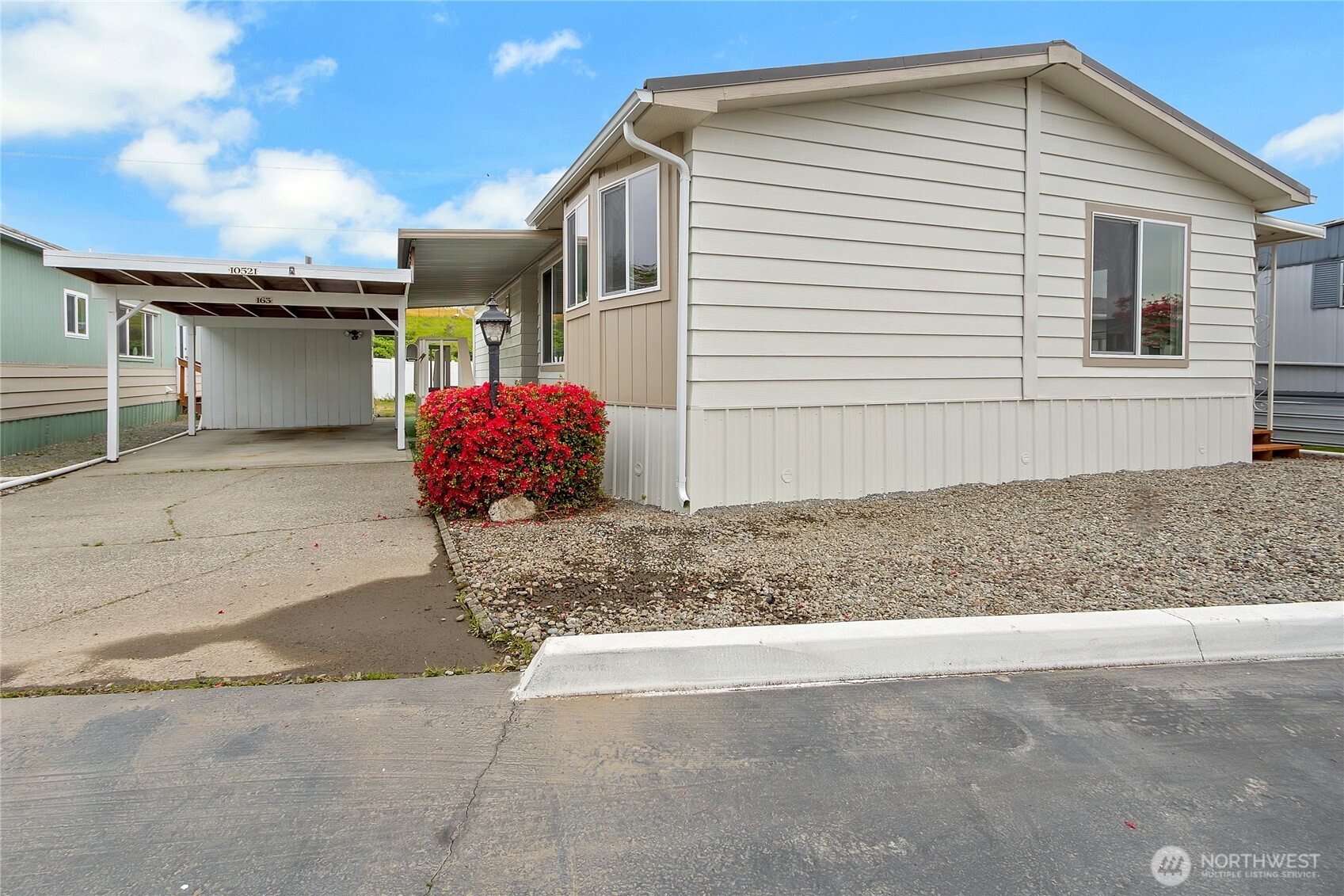10521 60th Street Court E Puyallup WA 98372