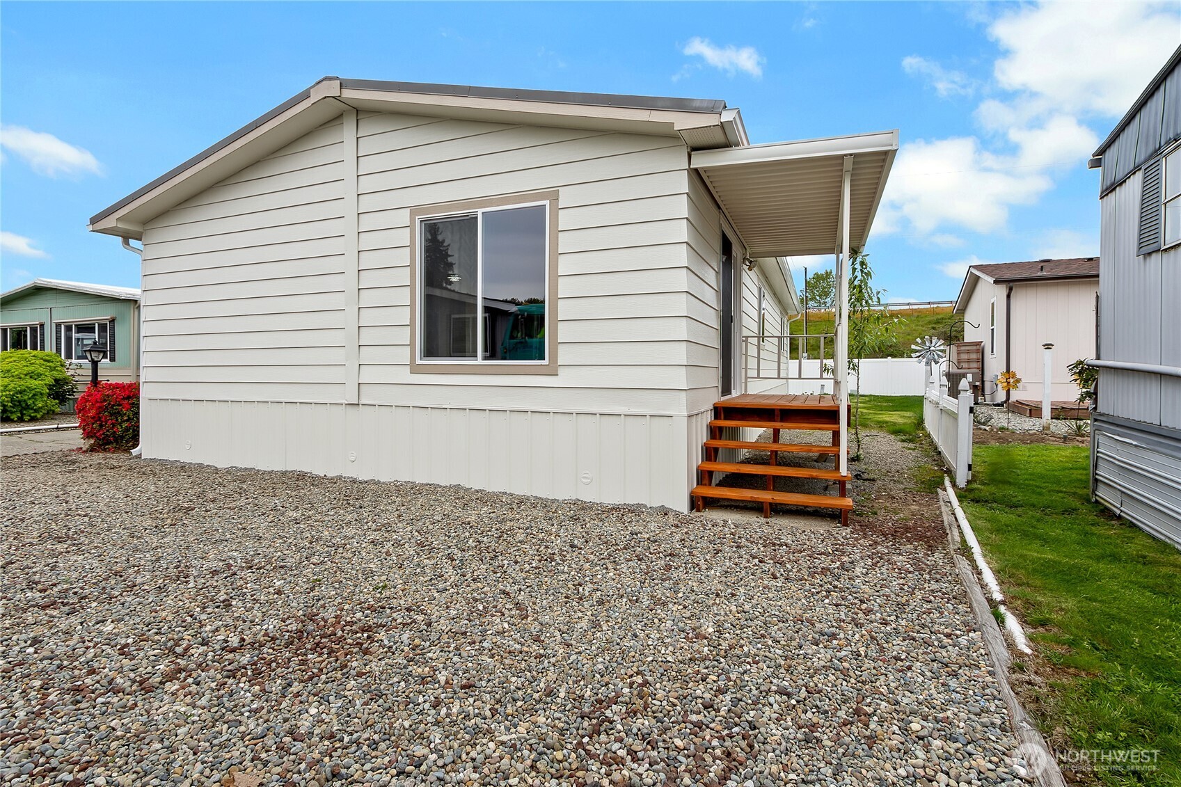 10521 60th Street Court E Puyallup WA 98372