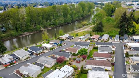 10521 60th Street Ct E Puyallup WA 98372