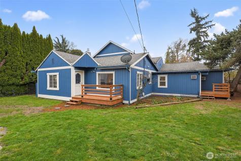 6502 48th Street E Puyallup WA 98371