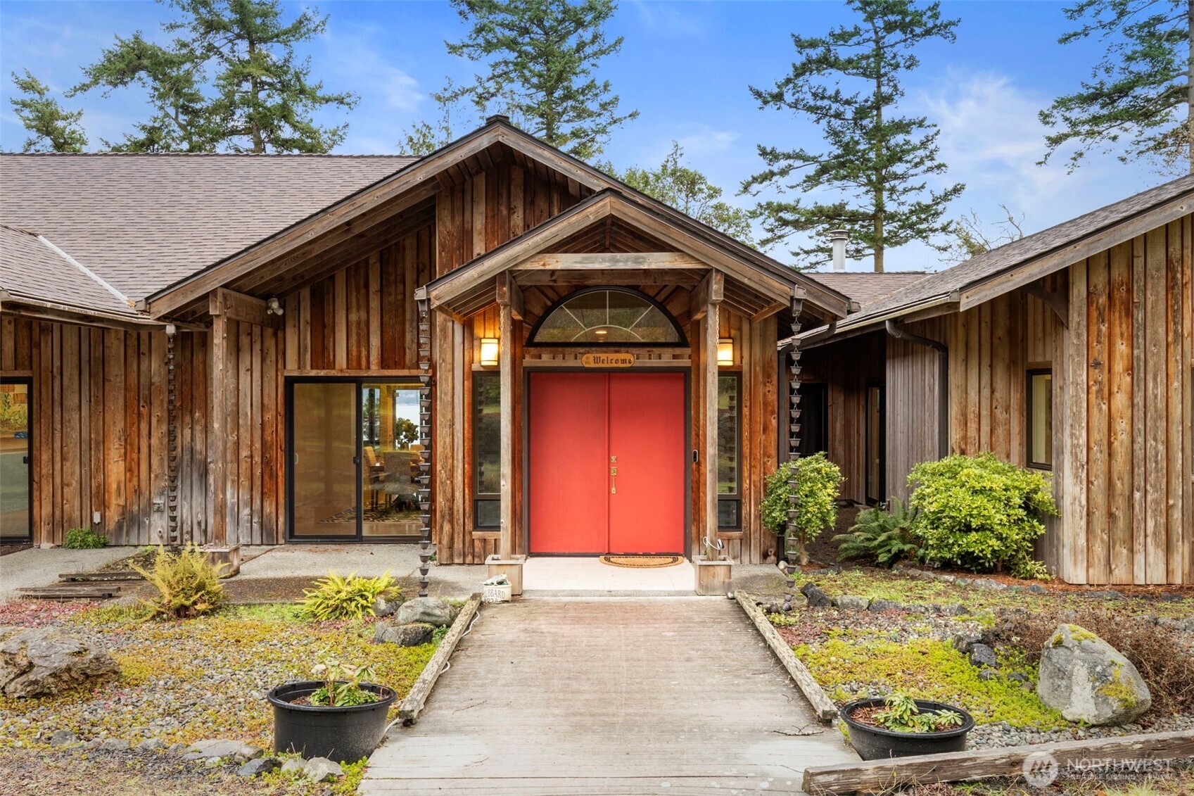 824 Schwartz Road Nordland WA 98358