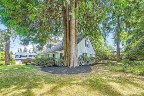 3706 84th Avenue SE Mercer Island WA 98040