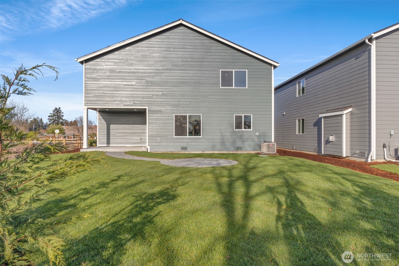 9828 Ferns Loop SE Yelm WA 98597