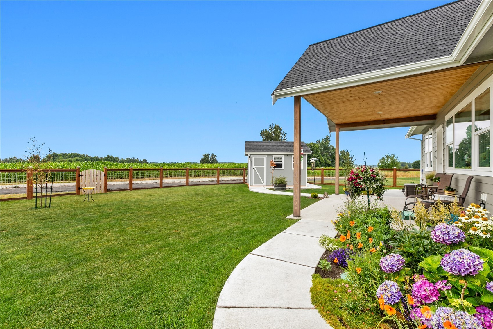 2068 Bowfin Way Lynden WA 98264