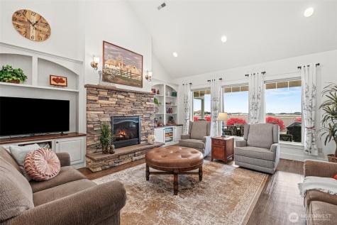 726 L Street SW Quincy WA 98848