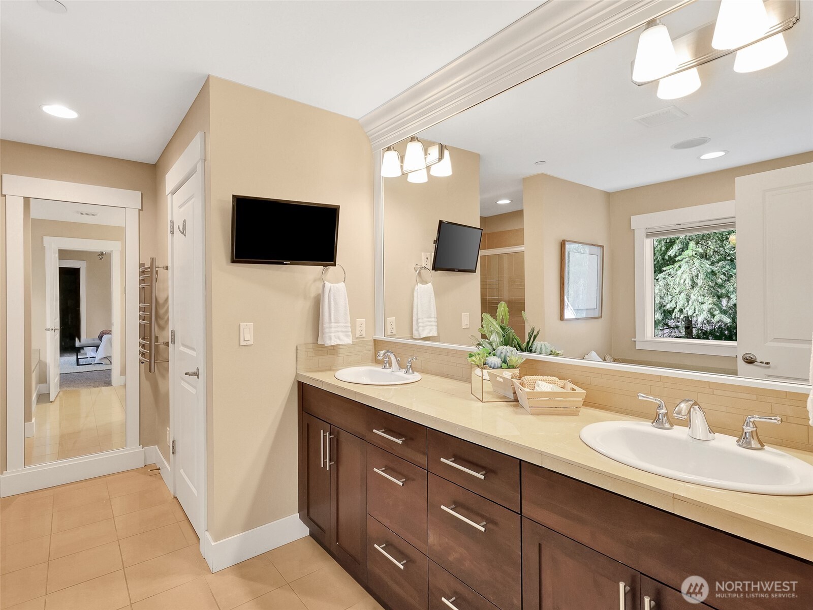 9060 177th Place NE Redmond WA 98052