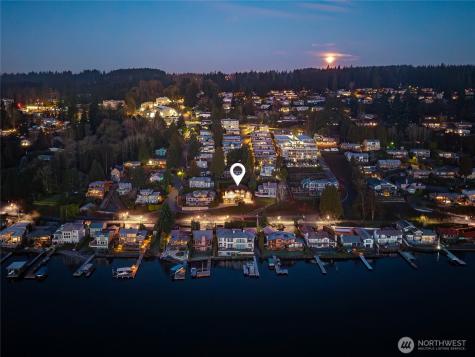 15517 Lake Shore Boulevard NE Lake Forest Park WA 98155