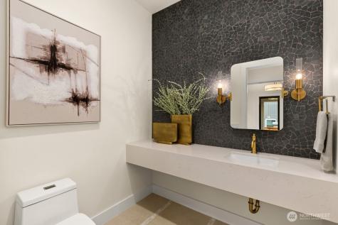 27 Tulalip Key Bellevue WA 98006