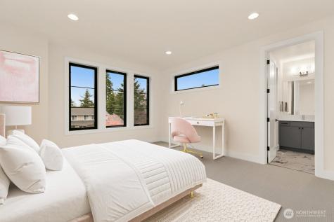 27 Tulalip Key Bellevue WA 98006