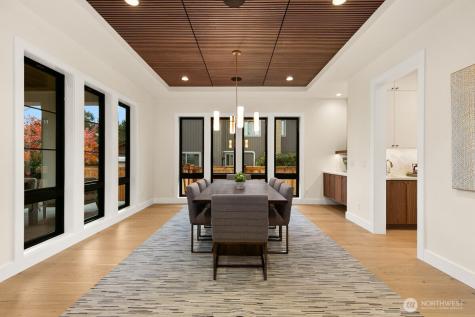 27 Tulalip Key Bellevue WA 98006