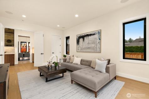 27 Tulalip Key Bellevue WA 98006