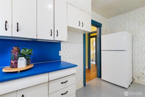 5046 35th Avenue NE Seattle WA 98105