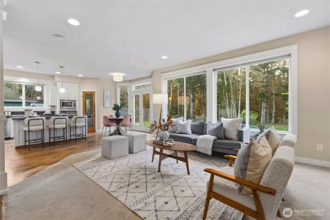 1537 SE Nylace Lane Port Orchard WA 98367