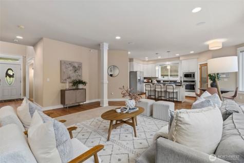 1537 SE Nylace Lane Port Orchard WA 98367