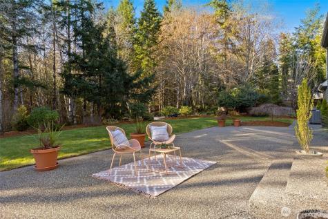 1537 SE Nylace Lane Port Orchard WA 98367