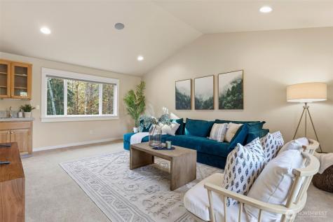 1537 SE Nylace Lane Port Orchard WA 98367