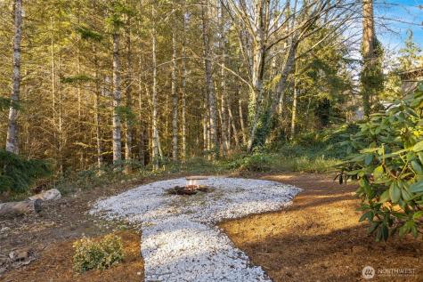 1537 SE Nylace Lane Port Orchard WA 98367