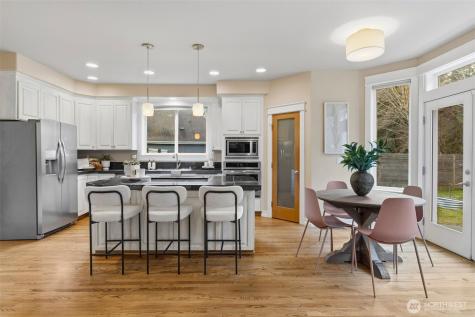 1537 SE Nylace Lane Port Orchard WA 98367