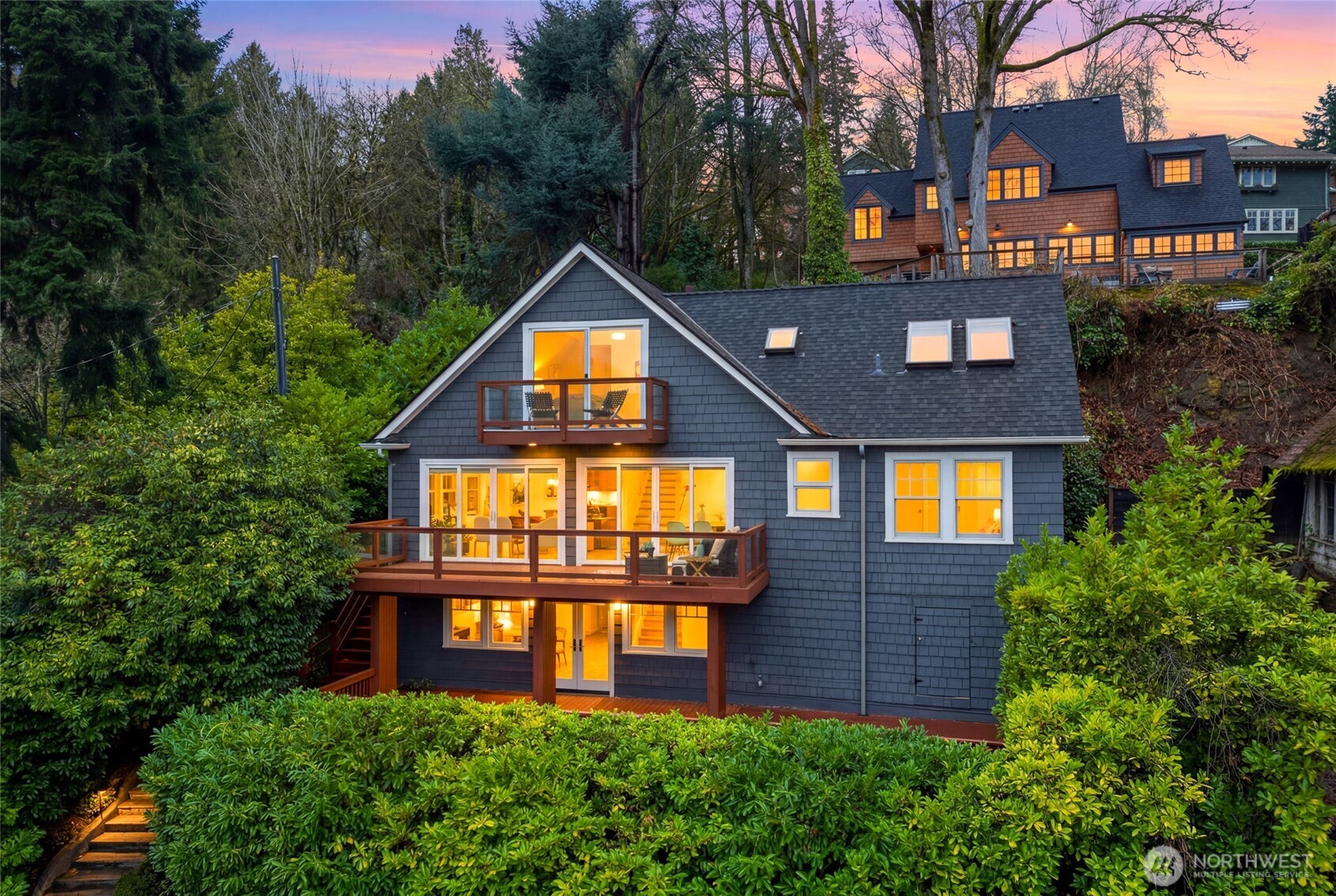 603 38th Avenue Seattle WA 98122