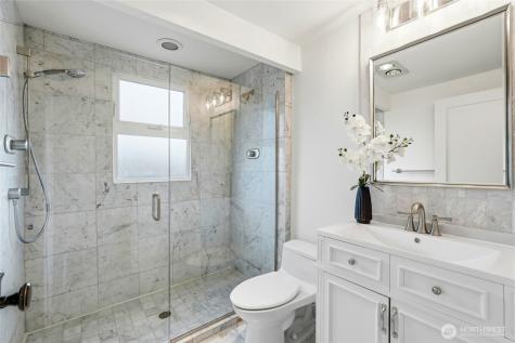 603 38th Avenue Seattle WA 98122
