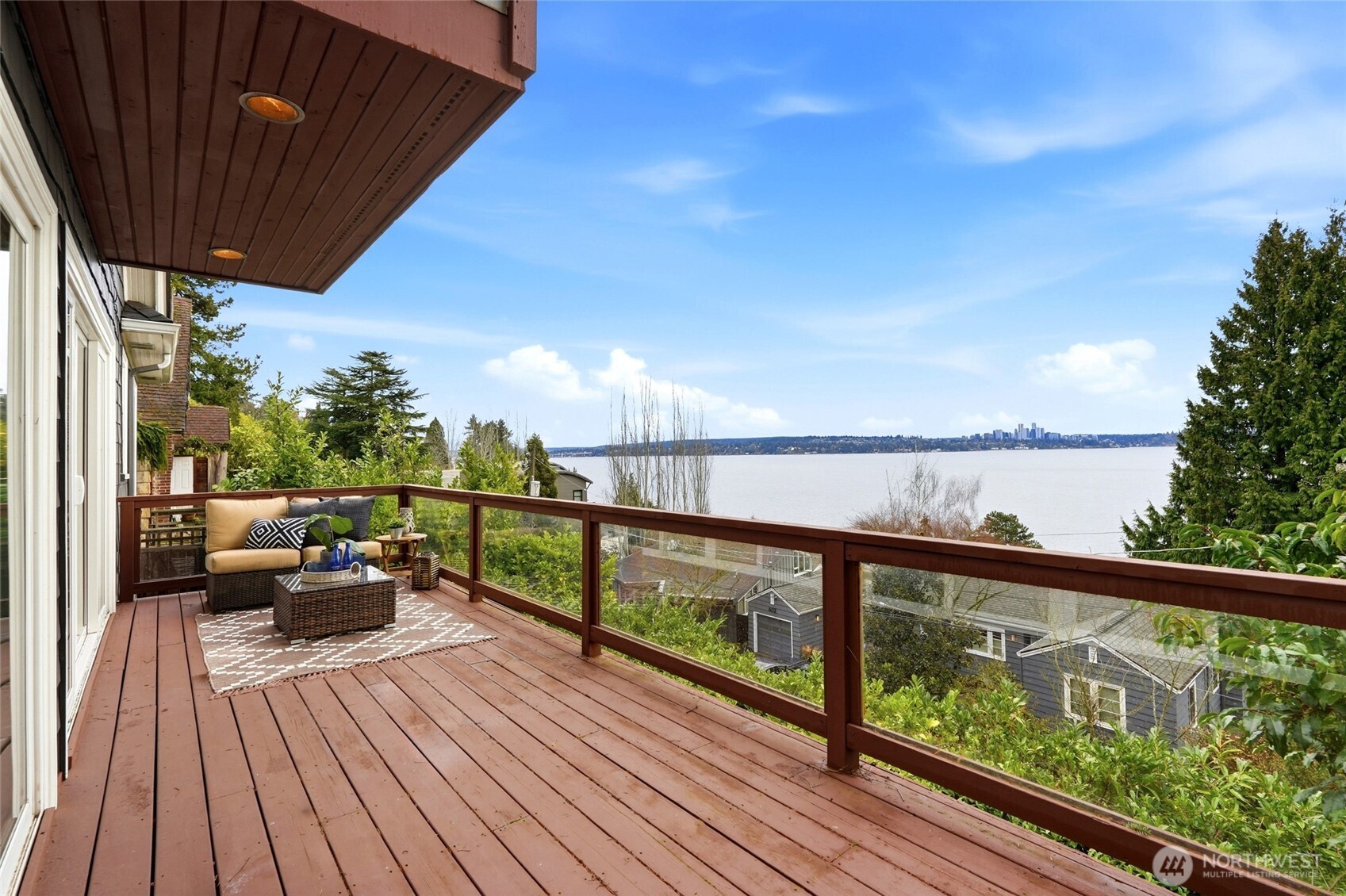 603 38th Avenue Seattle WA 98122