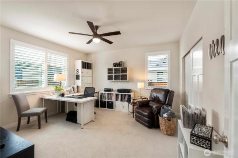 18021 133rd Avenue E Puyallup WA 98374