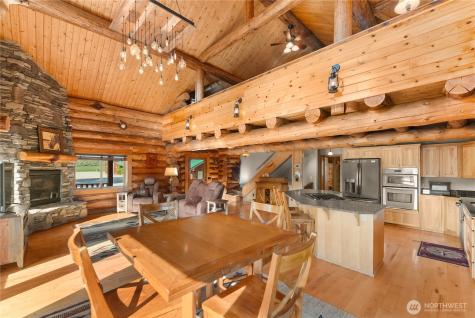 112 Pine Creek Road Tonasket WA 98855