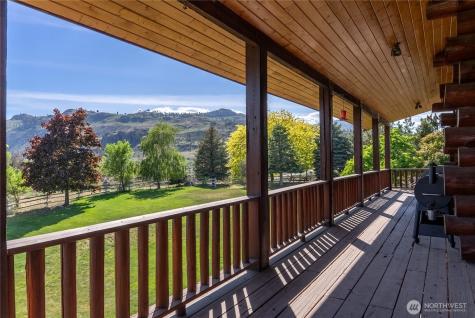112 Pine Creek Road Tonasket WA 98855