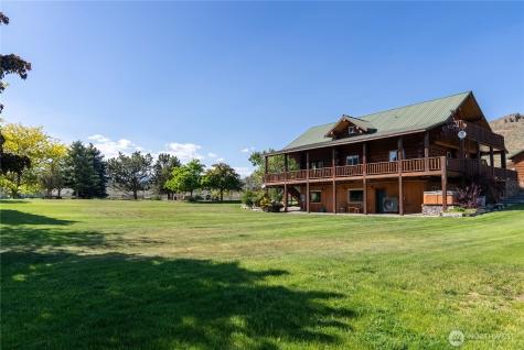 112 Pine Creek Road Tonasket WA 98855