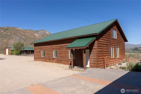 112 Pine Creek Road Tonasket WA 98855