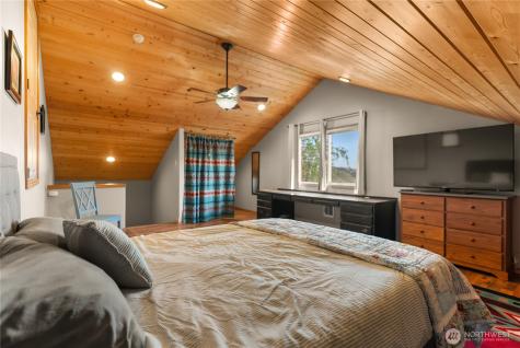 112 Pine Creek Road Tonasket WA 98855