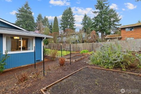 10932 156th Court NE Redmond WA 98052