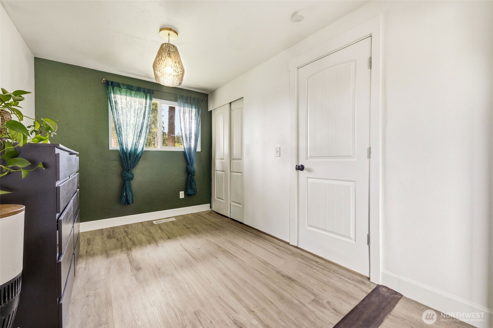 2101 E 60th Street Tacoma WA 98404