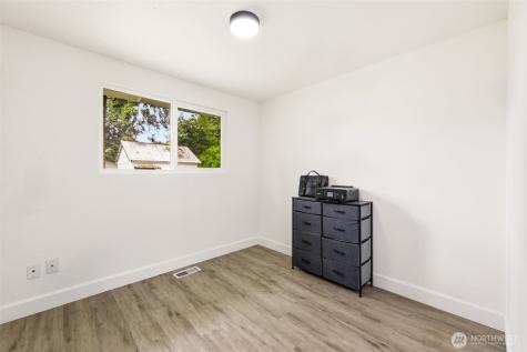 2101 E 60th Street Tacoma WA 98404